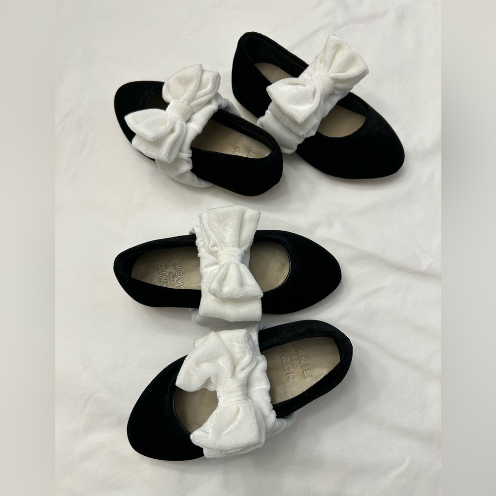Janie & Jack dress shoes.  Black with white velvet bow.